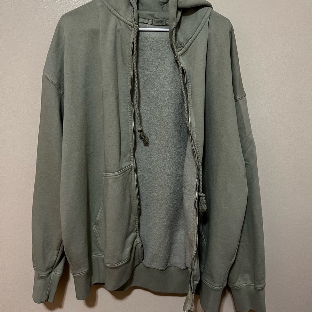 Brandy Melville Olive Green Zip-Up Hoodie